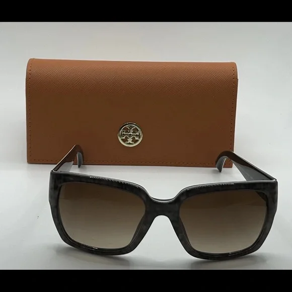 Chanel  Black and Brown Sunglasses - Picture 5 of 9